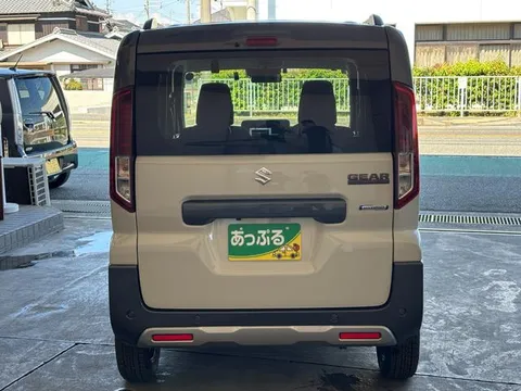 Suzuki Spacia Gear