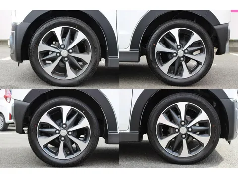Mitsubishi eK X