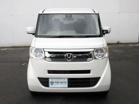 Honda N-BOX Slash