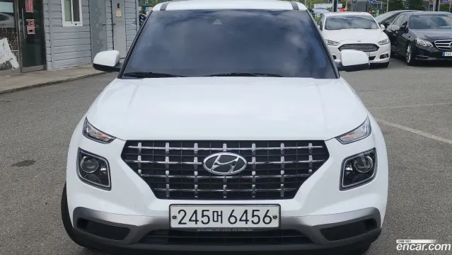 Hyundai Venue