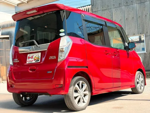 Nissan Dayz Roox