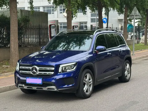 Mercedes-Benz Mercedes-Benz GLB