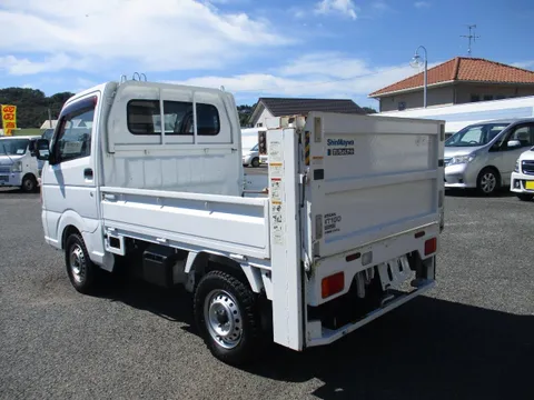 Nissan Clipper Truck