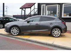 Mazda Axela Sport