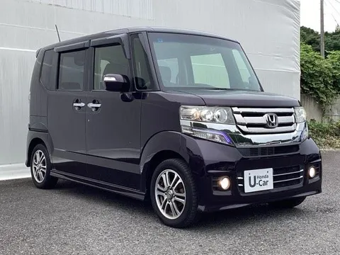 Honda N-BOX Custom
