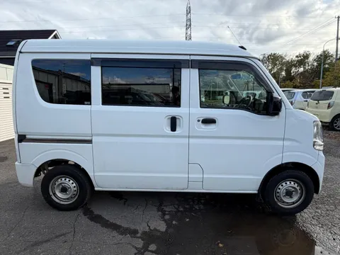 Nissan Clipper