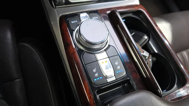 Genesis G90 (EQ900)