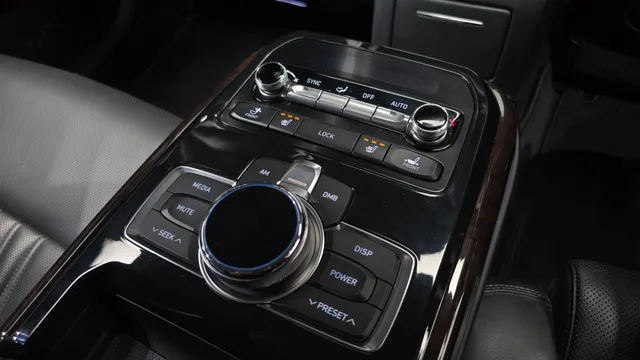 Genesis G90 (EQ900)