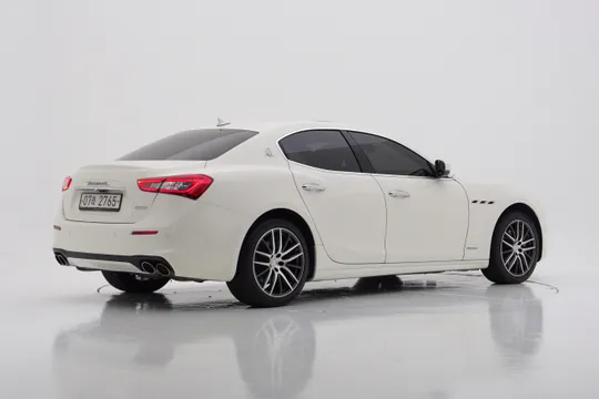 Maserati Ghibli