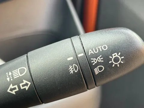 Mitsubishi eK X
