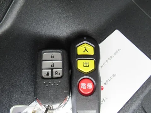 Honda Freed Plus