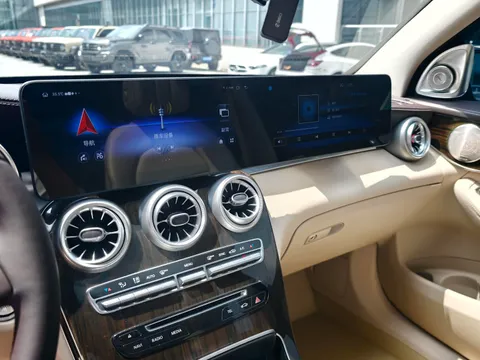 Mercedes-Benz Mercedes-Benz GLC