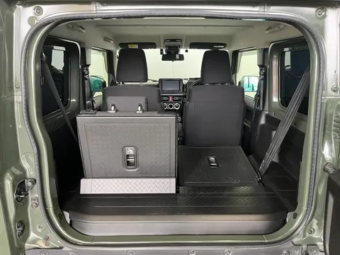 Suzuki Jimny Sierra
