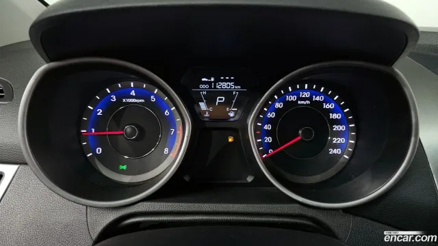Hyundai Elantra (Avante)