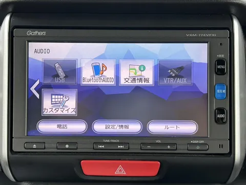 Honda N-BOX Custom