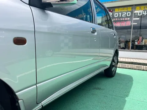 Daihatsu Mira Gino