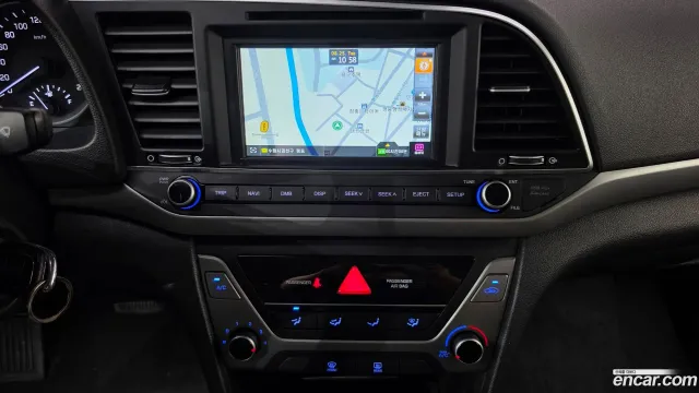 Hyundai Elantra (Avante)