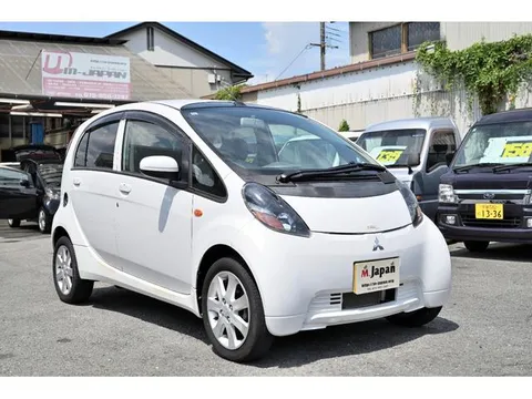 Mitsubishi I