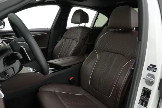 BMW BMW