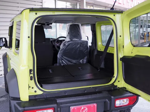 Suzuki Jimny Sierra