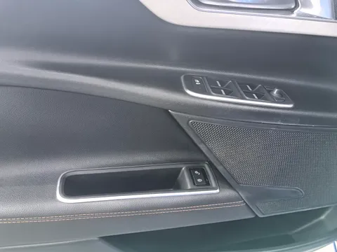 Jaguar XEL