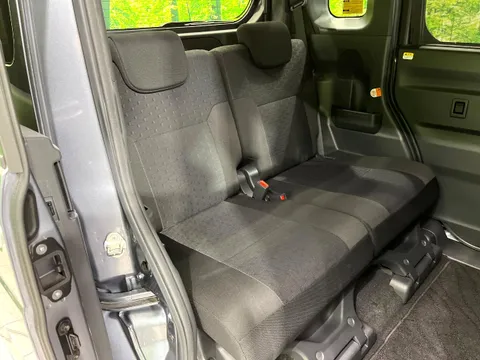 Toyota Pixis Mega
