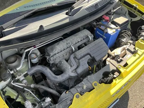 Daihatsu Mira Tocot