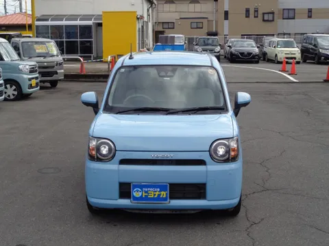 Daihatsu Mira Tocot