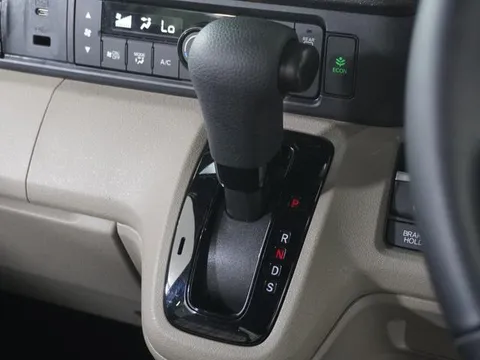Honda N-BOX Joy