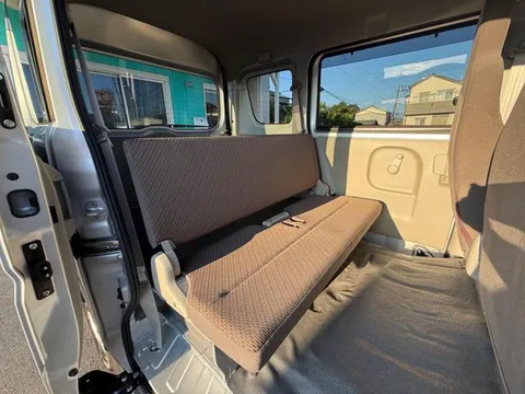 Nissan Clipper