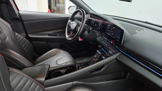 Hyundai Elantra (Avante)