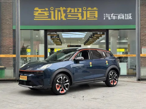 Lynk & Co Lynk & Co 06