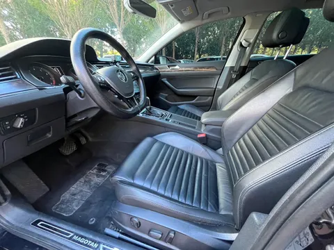 Volkswagen Magotan