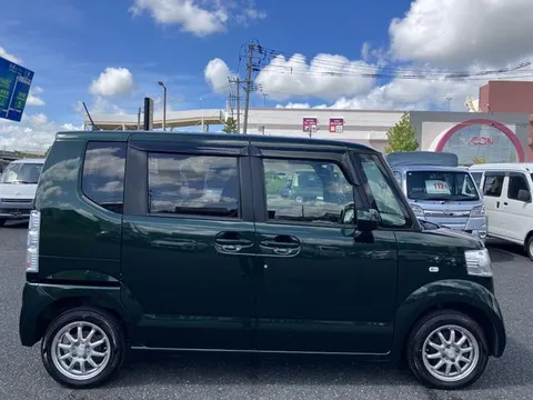 Honda N-BOX Plus