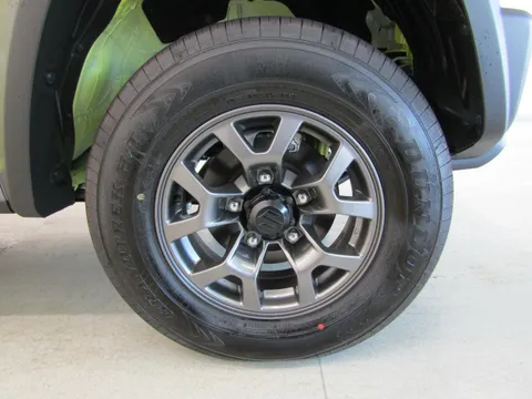 Suzuki Jimny Sierra