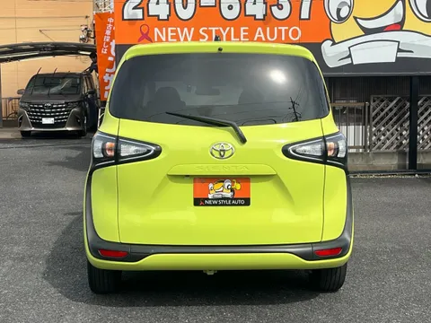 Toyota Sienta