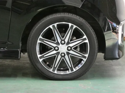 Mitsubishi eK Custom