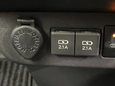 Daihatsu Mira Tocot