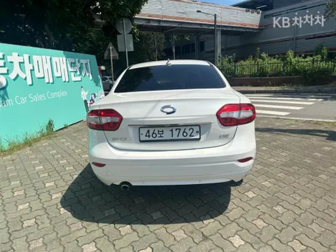 Renault SM3