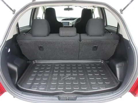 Toyota Yaris (Vitz)