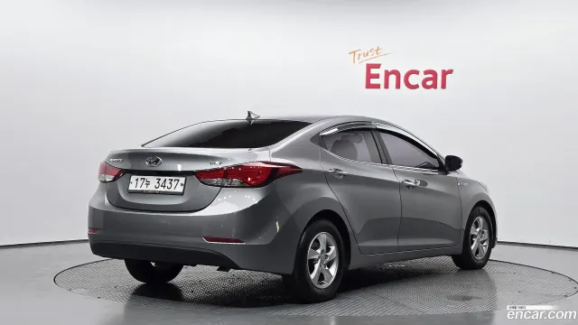 Hyundai Elantra (Avante)