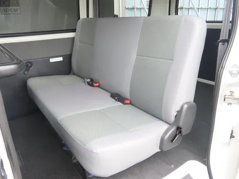Toyota TownAce Van