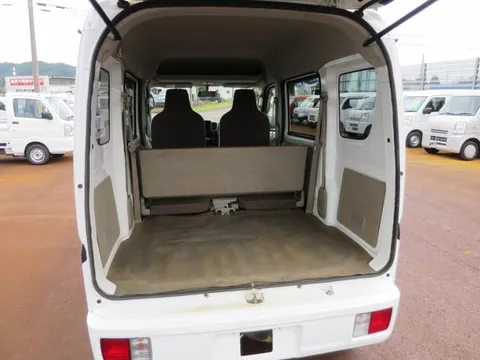 Nissan Clipper