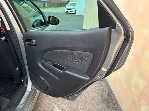 Mazda Mazda2 (Demio)