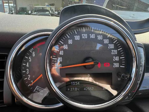 MINI Cooper Convertible
