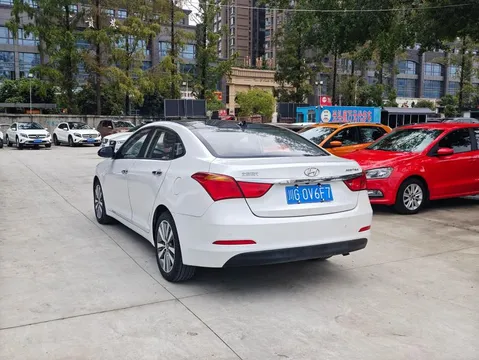 Hyundai Mistra