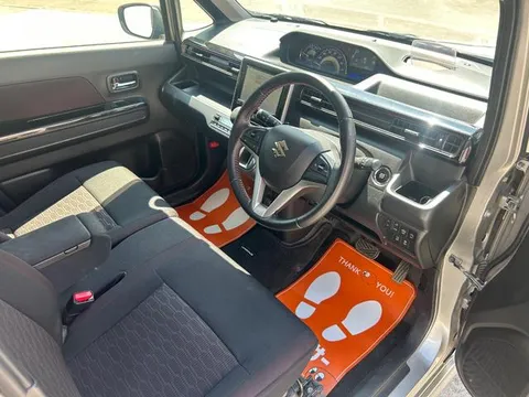 Suzuki Wagon R Stingray