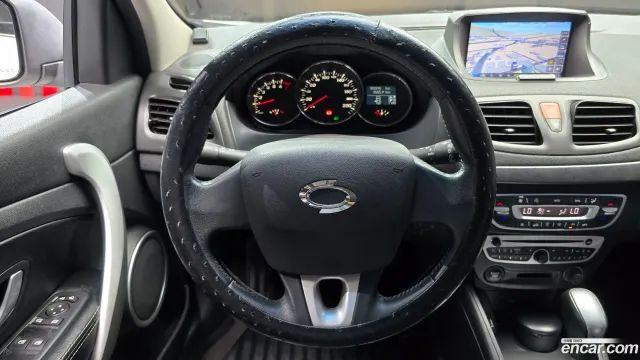 Renault SM3