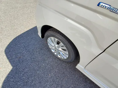 Suzuki Spacia Custom