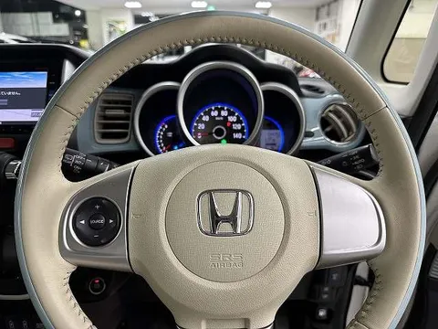 Honda N-BOX Slash